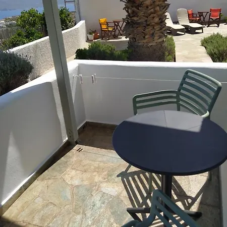 Chaido * Plaka (Milos)