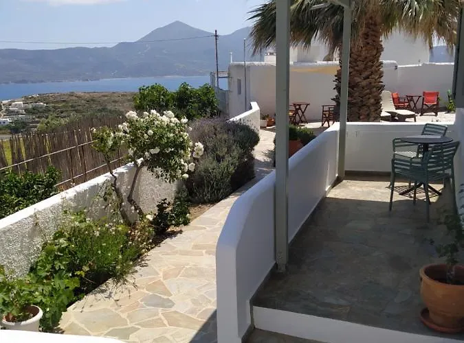 Chaido * Plaka (Milos)