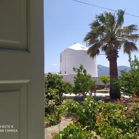 Chaido Apartmán Plaka (Milos)