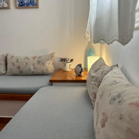 Chaido Apartment