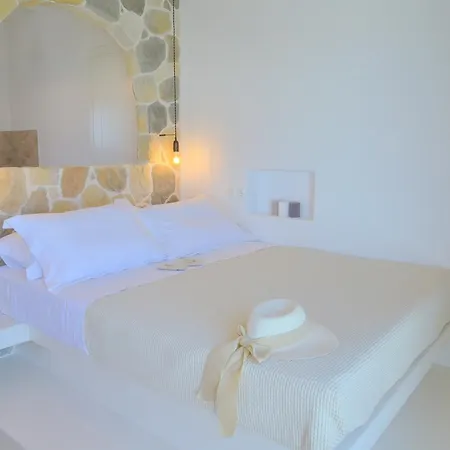 Chaido * Plaka (Milos)