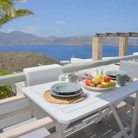 Chaido Apartment Plaka (Milos)