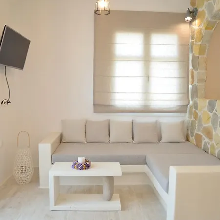 Chaido Apartment Plaka (Milos)