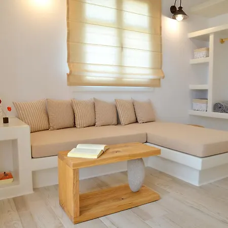 Chaido Plaka (Milos)