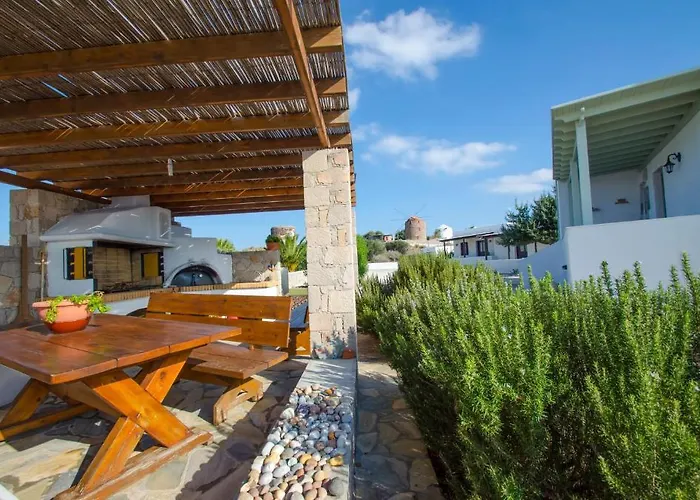 Chaido * Plaka (Milos)