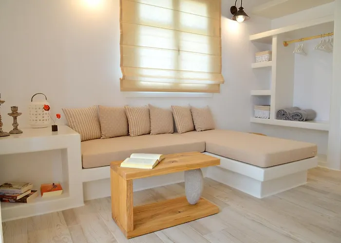 Chaido Plaka (Milos)